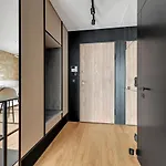 Plac Unii By Lion Апартаменты *
