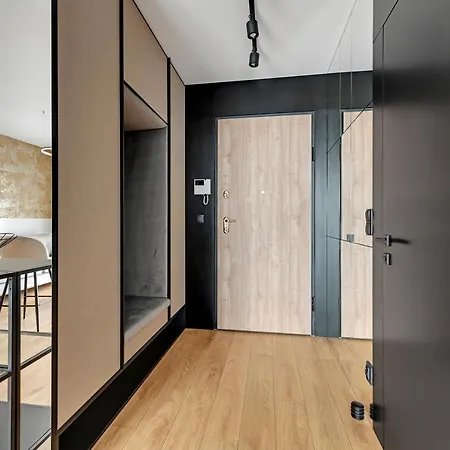 Plac Unii By Lion Апартаменты *