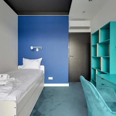 Апартаменты Plac Unii By Lion *