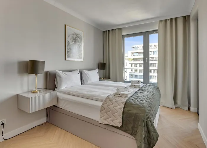 Plac Unii By Lion Lägenhet